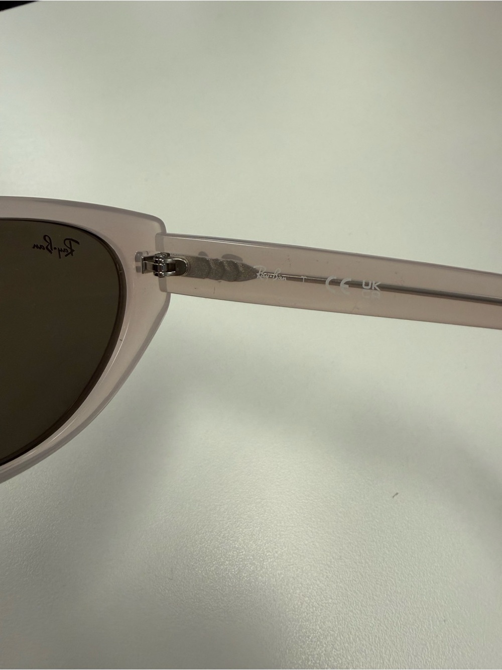 Ray Ban Sunglasses - Picture 3 of 5